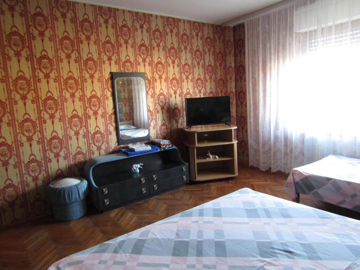 Apartman Milena Kladovo Luaran gambar
