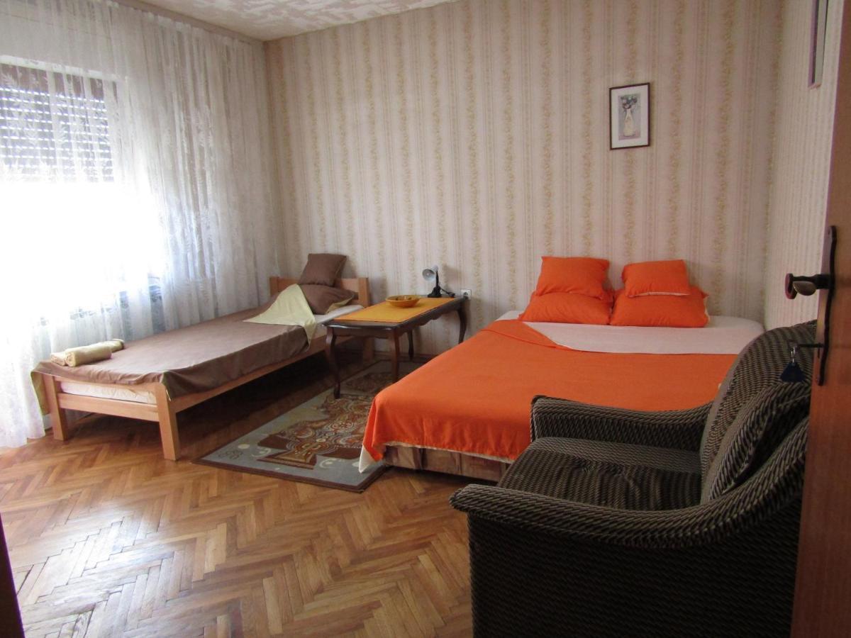 Apartman Milena Kladovo Luaran gambar