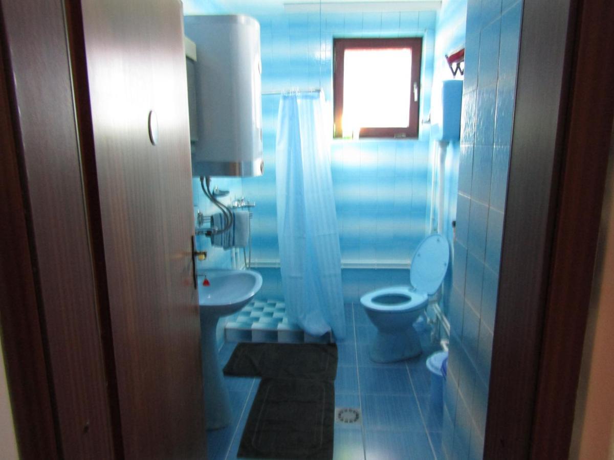 Apartman Milena Kladovo Luaran gambar